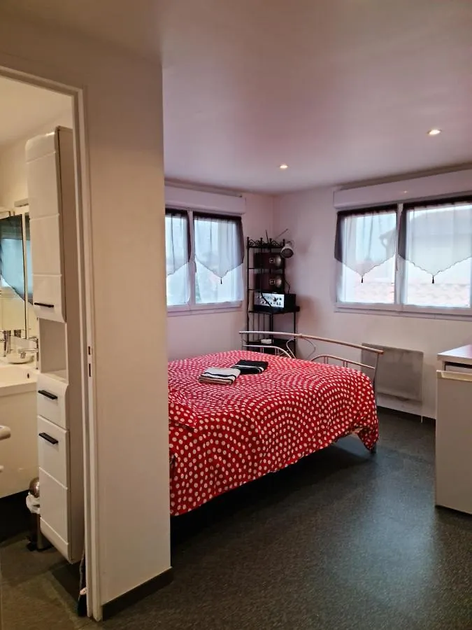 REDHOUSE Studio solarium Roques  0*, Roques (Haute-Garonne) Francia